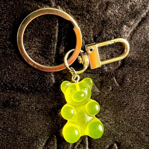 ✨SET OF 4✨ GUMMY BEAR | Bag Charms | Key Chains! 🌟 (Brand New!) 🧸💘 - Picture 16 of 16